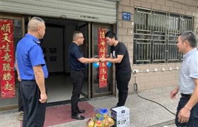 执勤期间遭意外  领导慰问暖心怀 —民泰公司驻星桥市容项目队员受到甲方领导慰问