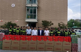 心系一线 情暖双节--民泰公司双节前慰问一线员工